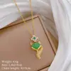 [Acero de Titanio] Collar Elegante de Lujo Estilo Palacio Esmeralda Totalmente Incrustado con Diamantes para Mujer Cadena Versátil para Clavícula Cadena de Acero de Titanio