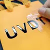 Impresión dorada en relieve 3D, impermeable y resistente a los arañazos, con un respaldo despegable que deja el diseño intacto, pegatinas de transferencia de cristal UV, etiquetas de cristal personalizadas