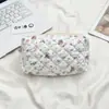 5424 Estuche Acolchado con Relieve de Dibujos Animados, Bolsa de Maquillaje de Mano, Bolsa de Almacenamiento de Gran Capacidad para Mujer, Estuche para Lápices de Papelería para Estudiante con Cremallera