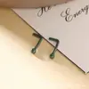 Joyería Geométrica de Cerámica para Piercing Directa de Fábrica Clavo para Nariz en Forma de L No Contiene Metales Pesados para Nutrir los Agujeros de las Orejas