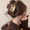 Pinza para el Cabello de Borla de Tamaño Mediano con Acabado de Alta Gama, Pinza de Tiburón con Lazo, Pasador Melard para Media Recogida, Accesorio para el Cabello para Mujer