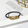 [15] Pulsera de Cuero Tejido con Hebilla de Herradura Estilo Europeo y Americano con Hebilla Magnética de Cabeza en U con Diamante para Hombres y Mujeres