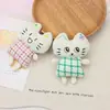 Broche de Gato Dulce Estilo Nuevo, Pin de Animal Lindo, Accesorio de Ropa para Gato de Tela a Cuadros Estilo Coreano