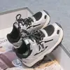 Nuevos zapatos deportivos de moda para niños, zapatillas de correr para niños medianos y grandes, retro de otoño, zapatillas versátiles para niños, zapatos casuales para niñas