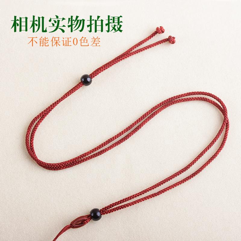 铁锈红