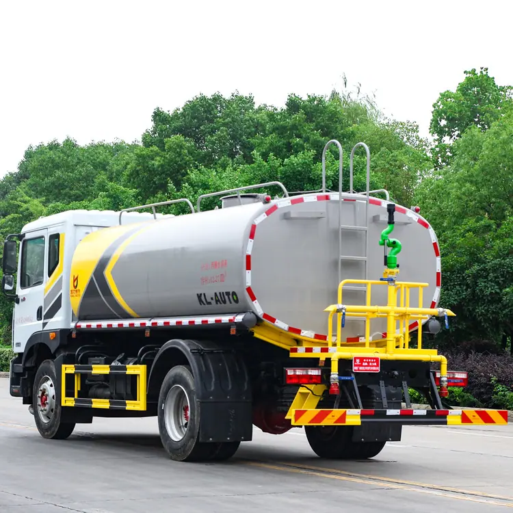 国六消防洒水车10吨12吨洒水车30米雾炮车厂家电话