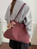 Bolsa de Hombro Cuadros de Alta Gama Estilo Coreano Versátil para Mujer 2026 Nueva Bolsa Transfronteriza Gran Capacidad para Viajar al Trabajo Hombro Único Debajo del Brazo