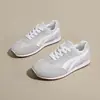 Zapatos Deportivos de Entrenamiento Alemanes Estilo Coreano Talla Grande para Mujer 2026 Nuevo Primavera/Otoño Suela Plana Versátiles de Moda Zapatos de Celebridad de Internet Forrest Gump Zapatos de Plataforma para Mujer