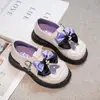 Zapatos de piel para niñas de 6 a 12 años, estilo otoño, zapatos de princesa de suela blanda, zapatos Mary Jane dulces de dibujos animados, zapatos negros de actuación para niños