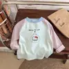 Camiseta de manga larga de algodón puro para niña, nuevo estilo primavera y otoño, versátil y elegante, top básico de retazos a rayas de dibujos animados estilo coreano para niños