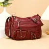 Nova bolsa tiracolo de ombro único 2024 couro macio bolsa feminina casual para senhoras mãe bolsa atacado de fábrica exportação de comércio exterior
