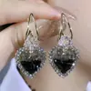 Brilhantes Zircônia Folha Verde Brincos Versátil Argola de Orelha Luxo Leve Alta Moda Elegantes Brincos 2023 Nova Moda