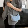 Bolso de Mezclilla para Mujer Nuevo 2024 Moda Acolchado con Cadena Bolso Cruzado de Nicho Verano Casual Versátil Bolso de Media Luna