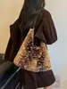 Bolso de Felpa de Leopardo de Alta Gama Nuevo Otoño/Invierno para Mujer Bolso de Hombro Único Versátil y Elegante Bolso de Mano Esponjoso de Gran Capacidad