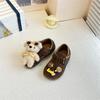 Sapatos de Couro da Moda Suede Marrom Maillard Retrô para Meninas 2025 Primavera e Outono Novos Desenho Animado Crianças Grandes Sapatos Birkenstock Sapatos Doudou