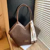 Bolsa de Ombro Feminina Grande Capacidade Moda de Luxo para o Dia a Dia Bolsa de Mão para o Trabalho Bolsa Tote Modelo Novo 2026 Transfronteiriça