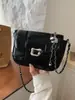 Bolso de sillín de diseño de nicho, casual, simple, texturizado, de moda, moderno, nuevo para verano 2026, bolso de hombro cruzado para mujer