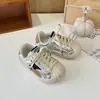 Tênis de treino retro alemão para crianças, novo modelo de outono, tênis casuais macios com estampa de estrelas para meninos, tênis versáteis de cano baixo para meninas