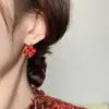Nuevos pendientes de botón de paja con circonita magenta, decoración de moda estilo coreano, pendientes de lujo ligero de alta gama con personalidad, pendientes de moda exquisitos