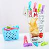 Paquete de 30 Pinzas para Ropa Clip Ropa Interior Calcetines Plástico Clip Pequeño con Cesta de Almacenamiento Pinza para Secar Ropa de Edredón