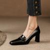 Mocasines de tacón grueso con lazo de piel de vaca texturizada 2024 Primavera puntera cuadrada para el trabajo, completamente de piel, boca profunda, de una sola capa para mujer