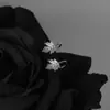 Pendientes de Hoja de Arce de Plata de Ley 925 Nuevo Estilo de Moda 2026 Diseño de Nicho Ganchos para Orejas de Hoja de Alta Gama Pendientes para Mujer