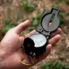 Bússola Lensática - Bússola de Navegação Dobrável Militar Modelo 27 com Mostrador Luminoso, Rotação Suave com Óleo Amortecedor, Lupa, Régua de Escala de Coordenadas 1:25000 & Bisel Rotativo - Tamanho de Bolso para Caminhada, Acampamento, Sobrevivência, Orientação