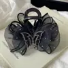 Nuevo Clip de Agarre de Seersucker con Mariposa de Pedrería y Gipsofila de Verano Moda Coreana Disco para el Cabello con Parte Trasera para Atar Clip de Tiburón para el Cabello