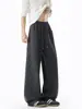 Pantalones largos casuales de corte holgado en gris avena para hombre, pantalones versátiles de pierna recta para otoño, pantalones deportivos retro americanos con una caída moderna