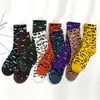Meias de Pelo Novas Outono e Inverno Meia Cano Longo de Algodão Meias Femininas Personalidade Retro Meias de Leopardo Meias da Moda Meias de Algodão Atacado