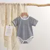 Macacão de bebê de verão, macacão triângulo fino de manga curta para recém-nascidos, macacão infantil de seda gelada com gola redonda
