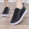 Zapatos de Lona Populares para Mujer, Transpirables, Nuevo Estilo Primavera 2026, Zapatos de Tela Old Beijing, Tenis Deportivos Casuales Estilo Coreano, Zapatos para Estudiantes