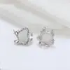 Nuevos Pendientes de Mariposa, Lujo Ligero, Nicho, Gama Alta, Pendientes Sencillos con Monturas de Concha Natural, Accesorios para Orejas de Moda y Versátiles