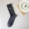 Meias de Outono e Inverno Meias Masculinas de Meia Panturrilha Meias Masculinas Modernas com Letras Desodorantes Absorventes de Suor Meias Masculinas Esportivas de Basquete Meias Pretas e Brancas