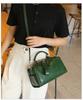 Bolso de piel auténtica para mujer, nueva moda 2024, de piel de vaca curtida vegetal de primera capa, bolso de hombro único explosivo, bolso cruzado portátil combinable al estilo coreano.