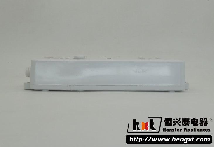 恒兴泰142无线带开关安全门8孔插座 二位白色2500W连铜16A插线板