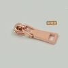 Tirador de Cremallera de Dientes Metálicos al Por Mayor del Fabricante, Artículos de Cuero de Alta Gama, Accesorios de Cremallera para Equipaje, Mochila, Tirador de Cremallera para Mochila Escolar en Stock