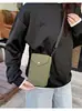 Bolsa Cruzada Pequeña de Tela de Nylon Ligera y Fresca Literaria y Artística Transfronteriza para Teléfono Móvil para Mujer Casual Versátil Mini Linda Bolsa Cuadrada Pequeña
