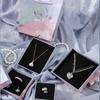 Caja de embalaje de joyería de flor cian irregular de marea nacional pulsera pendientes anillo pulsera caja de joyería caja de colgante