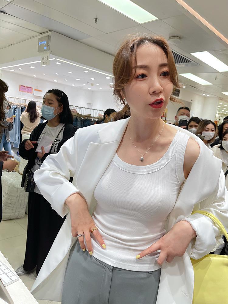 老板娘同款螺纹棉女士背心防走光遮副乳内衣弹力修身显瘦百搭背心