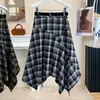 Falda Retro Irregular a Cuadros para Mujer Talla Grande Otoño e Invierno Nuevo Estilo Temperamento MM Gordita Cintura ceñida Oculta la carne Adelgazante