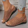 E-commerce Transfronteiriço Tamanho Plus Verão 2026 Sandálias Femininas Vazadas Velcro Salto Grosso Moda Boca de Peixe Sandálias Romanas Femininas