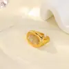 Anéis de Zircônia Novo Estilo Europeu e Americano Joias Banhadas a Ouro de Cobre com Zircônia Anéis Femininos de Luxo Leve Alto Padrão Transfronteiriços