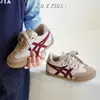 Sapatos Super Populares Forrest Gump para Crianças 2026 Primavera e Outono Sapatos Respiráveis para Meninas Mais Velhas, Tênis Leves com Solado Macio para Meninos