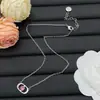 Nuevo Collar CD de Lujo D Brand Retro Incrustado con Diamante Rosa 2025 para Mujer, Collar de Nariz de Cerdo de Alta Gama, Venta al por Mayor desde el Fabricante