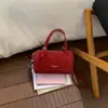 Bolso de Mano Pequeño Exquisito y Moderno para Mujer, Nuevo Bolso Tipo Bowling de Nicho 2026 con Acabado de Alta Gama, Bolso Cruzado tipo Almohada