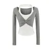 Camiseta Longa Tendência Gola Halter Color Block Falsa Duas Peças para Mulheres, Amarrada, Justa ao Corpo, Camisa Base Sexy, Top Curto Estiloso