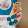 Llavero de Trébol con Incrustaciones de Diamantes Creativo Exquisito Llavero de Llave de Coche con Diamantes Colgante para Bolso de Mujer Pequeño Regalo al por Mayor