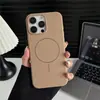 Funda magnética mate para iPhone 18 de un solo color 16 con forro de terciopelo, compatible con Apple 17 Air, funda oficial de TPU para teléfono
