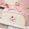 Nuevo estuche de lápices estilo coreano con bloques de color, bolsa de almacenamiento de papelería para estudiantes de gran capacidad, caja de lápices bordada ins de alto valor estético